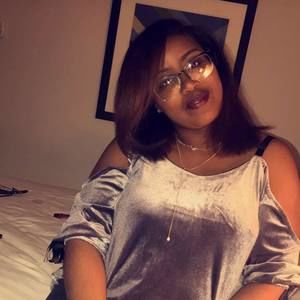 Meet your Posher, Jewel